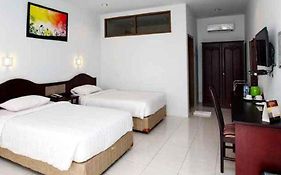 Toba Beach Hotel